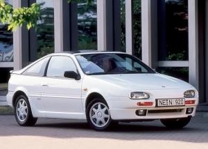 Nissan 100NX 1990 года